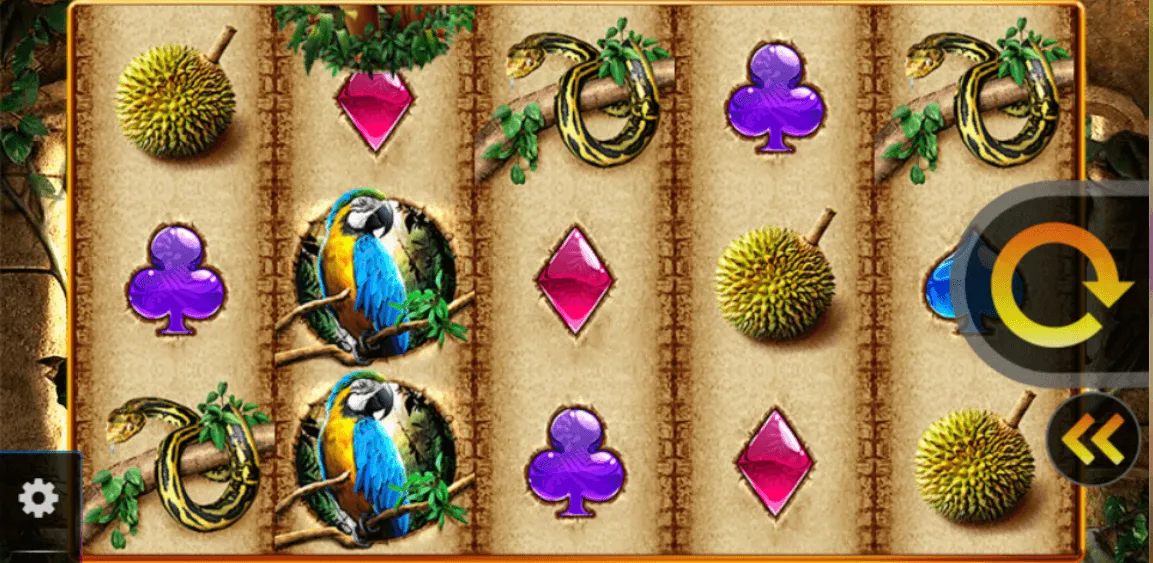 Amazon Queen Slot – Dschungel-Symbole auf den Walzen Screenshot des WMS-Automatenspiels Amazon Queen mit Dschungelmotiven wie Papageien, Schlangen, Durianfrüchten, Edelsteinen und lila Kreuz-Symbolen.